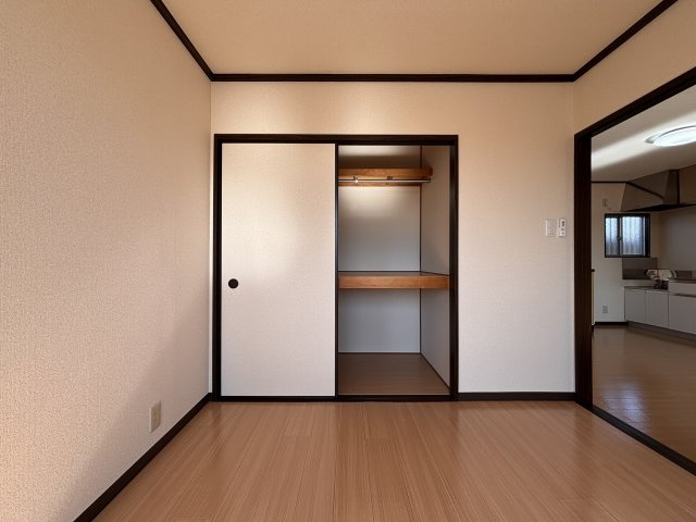 【居間・リビング】 | フォーブル鍵山B