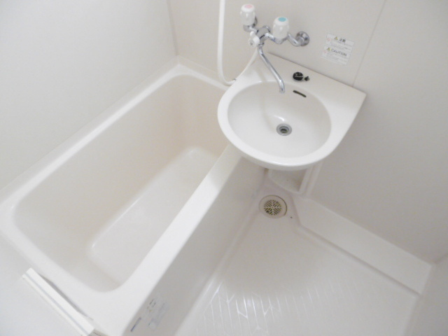 ルミエール八王子の洗面所|洗面所