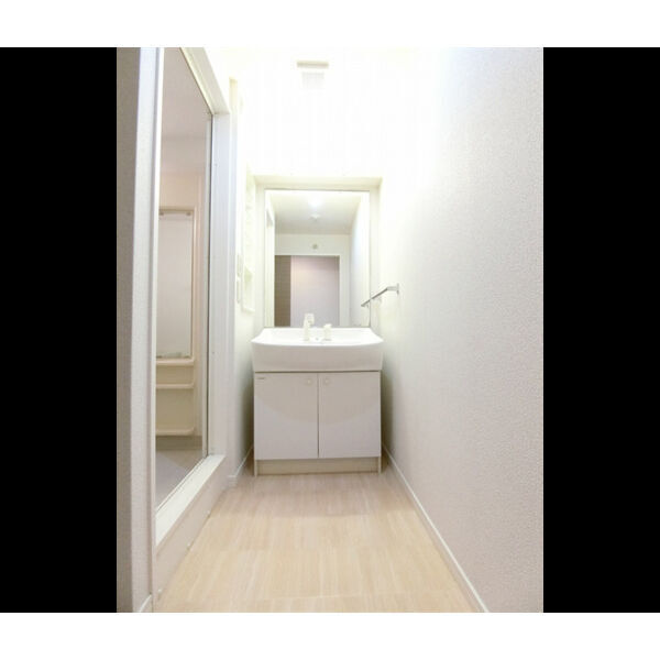 ステラSTⅡの洗面所|コンパクトで使いやすい洗面所