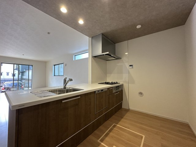 明石市材木町新築戸建のキッチン