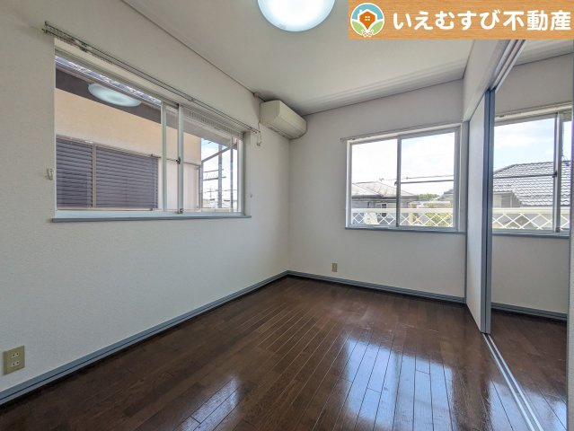 熊谷市万吉　中古戸建の寝室