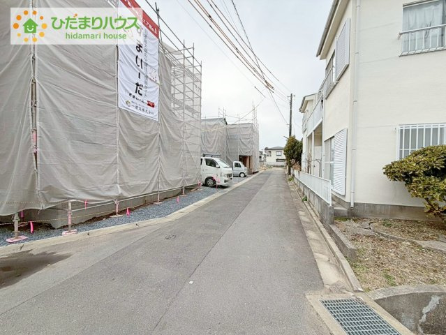 日立市東多賀町3期　新築戸建　2号棟の前面道路含む現地写真