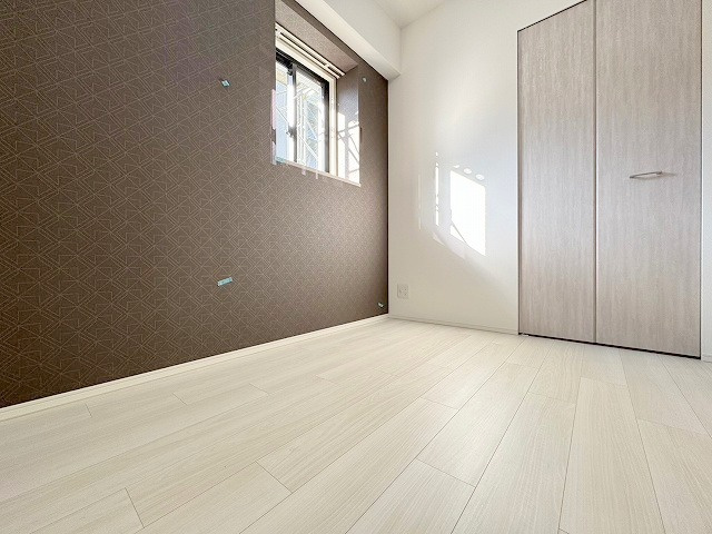 スプランディッド新大阪Ⅶの寝室