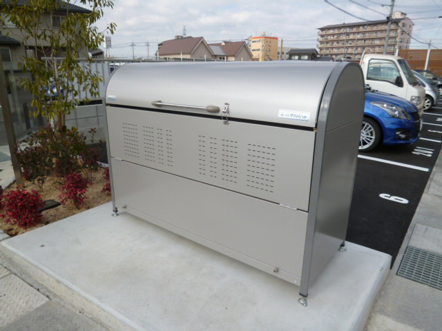 プレミアスⅤのその他共用部分|敷地内専用ゴミステーション