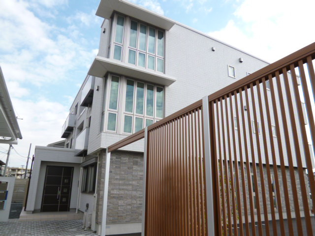 プレミアスⅤの外観