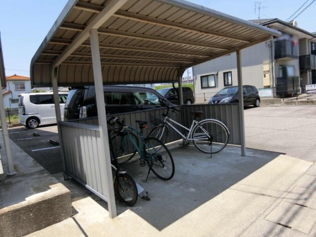 ブライダルハイツ戸出 Ｃの設備