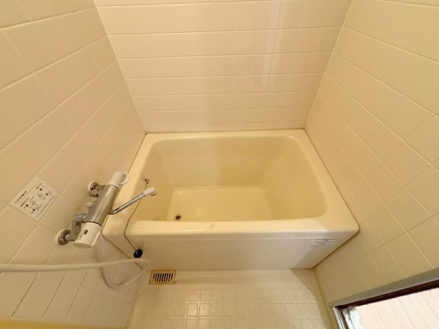 ヴィバコートの浴室