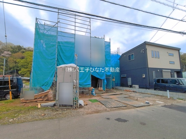 『八王子市新築戸建て』八王子市西寺方町1123-1【仲介手数料無料】の外観|～仲介手数料無料☆八王子ひなた不動産～八王子市西寺方町　新築戸建て