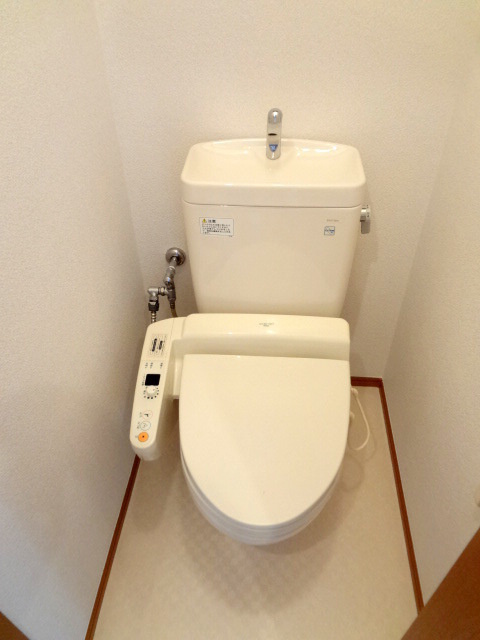 フロイデのトイレ|★ウォシュレット付トイレ★
