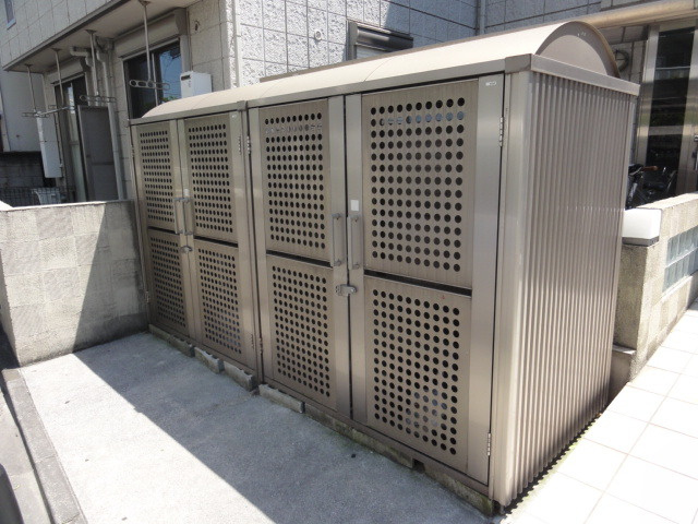 フロイデのその他共用部分|★敷地内ゴミ置き場★