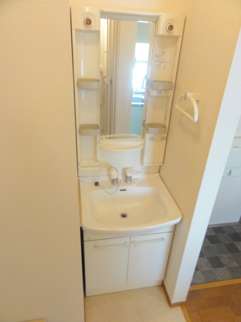 フロイデの洗面所|★便利な独立洗面化粧台★