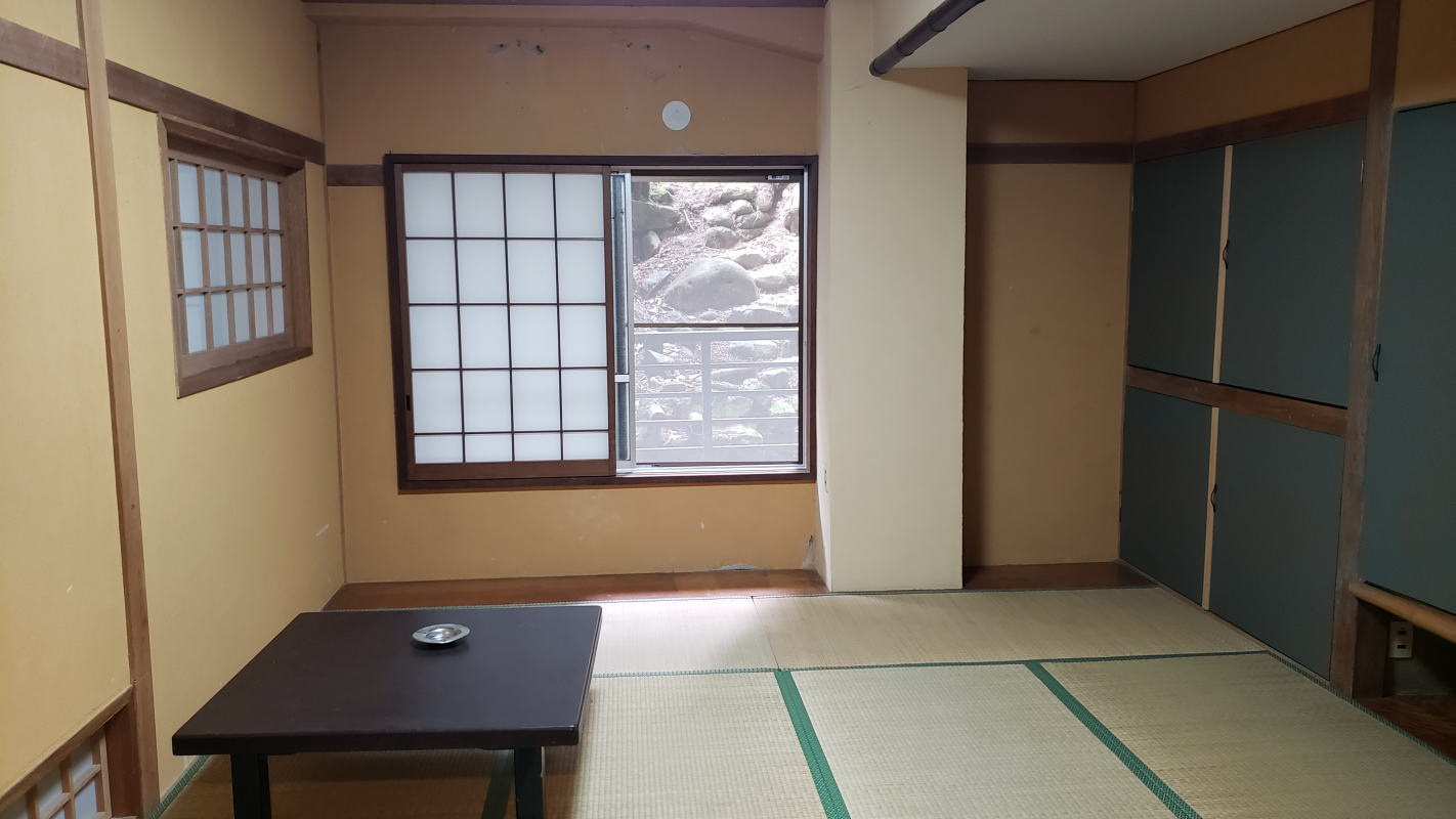 湯川屋の和室