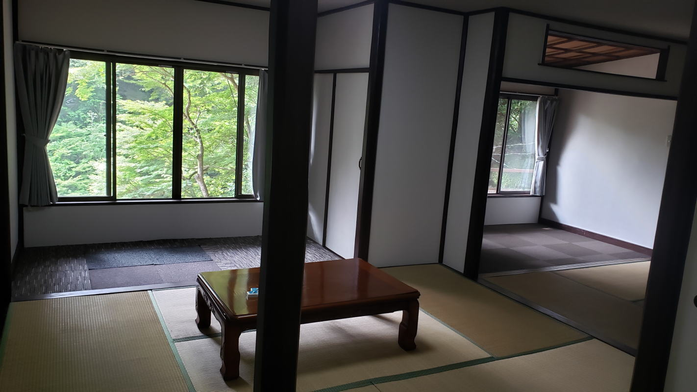 湯川屋の和室