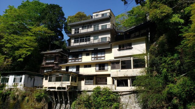 湯川屋の外観