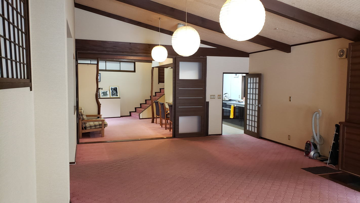 湯川屋の洋室
