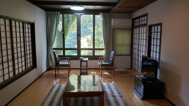 湯川屋の和室