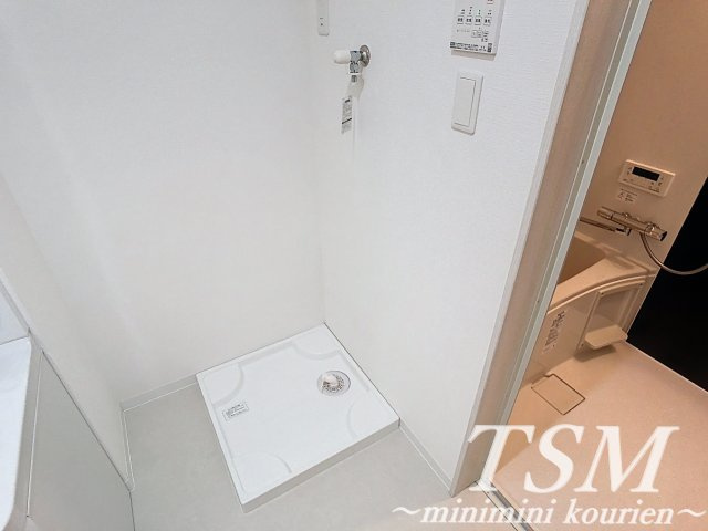 ＡＶＡＮＴＩＯ寝屋川市駅の洗面所|洗濯機置場