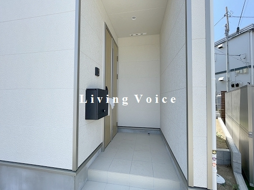 【玄関】 | 【仲介手数料０円】平塚市南原第11　新築一戸建て | 平塚市南原第11　新築一戸建て