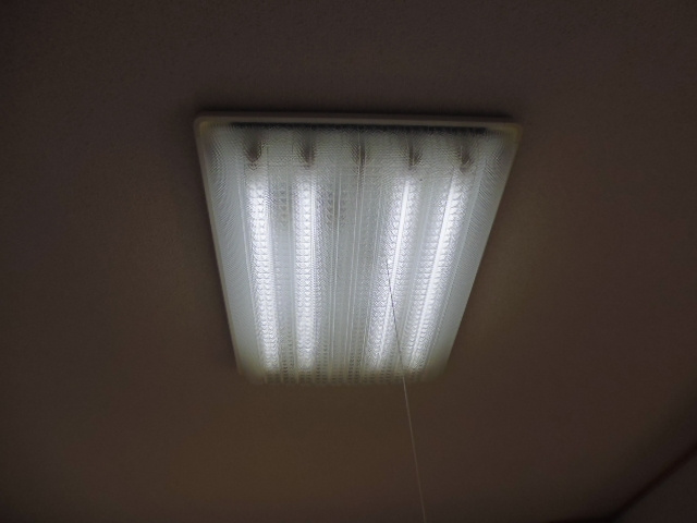 アイディアルの設備|照明