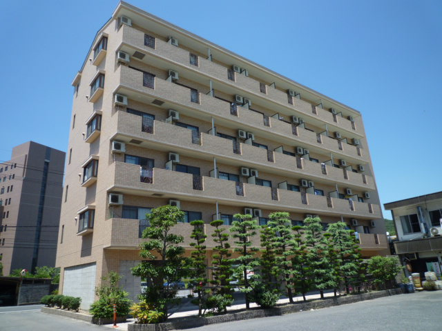 アイディアルの外観