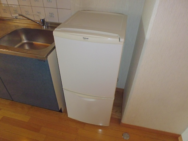 倉敷市二子の賃貸マンションのキッチン|冷蔵庫