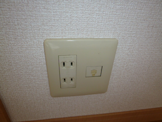 倉敷市二子の賃貸マンションの設備|電話モジュラー