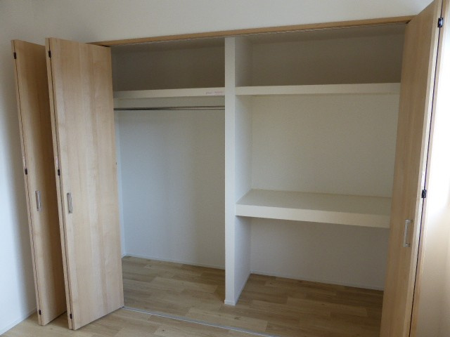 ビクトワール長束の収納|小物を収納するのに便利です