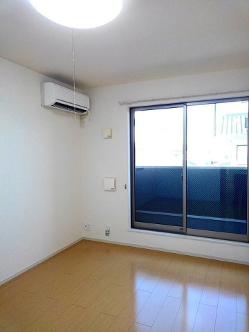 フィデール　庚午の居間・リビング|ゆったりとしたリビングです