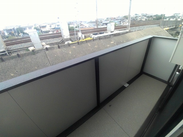 リバーハイム谷八木Ⅱのバルコニー