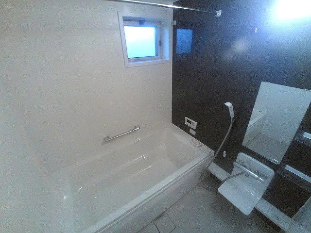 リバーハイム谷八木Ⅱの浴室