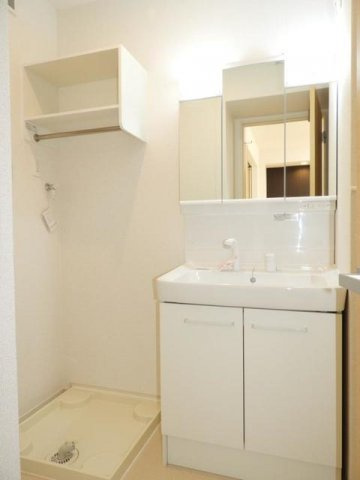 ブロッサム　リアサ館の洗面所|コンパクトで使いやすい洗面所