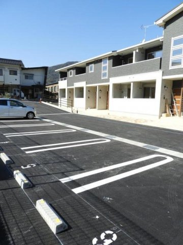 ブロッサム　リアサ館の駐車場|駐車場があります