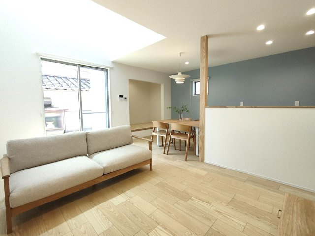 小郡市大保【3号棟】　新築戸建ての居間・リビング