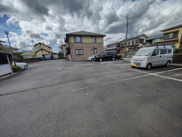 ほほえみの駐車場