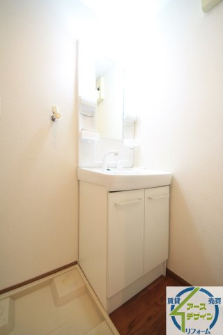 エテルノ・スクウェア弐番館の洗面所