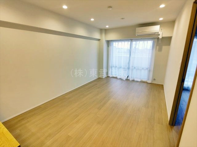 【居間・リビング】 | エクセルふじみ野 | 日当たりの良いリビングダイニングです