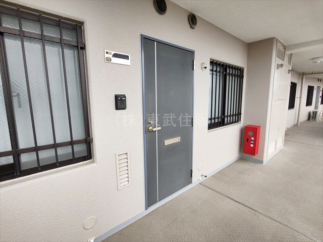 【玄関】 | エクセルふじみ野 | 落ち着いた雰囲気の玄関です