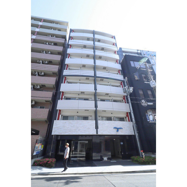 SERENiTE谷四の外観