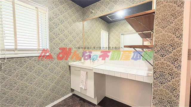 鳥栖市蔵上１丁目の中古一戸建の独立洗面台