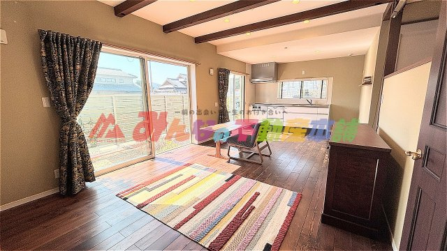 鳥栖市蔵上１丁目の中古一戸建の居間・リビング