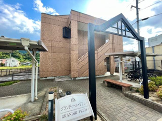 【外観】 | グランディール・プラム | 外観写真（昼）