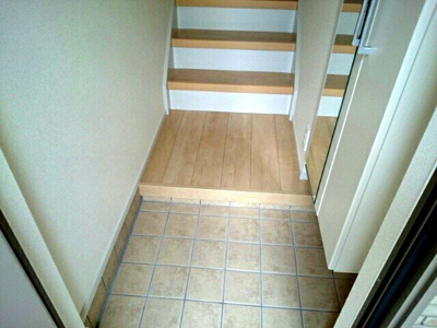 【玄関】 | リベルタ | 落ち着いた玄関です