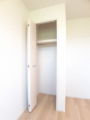 【収納】 | ジラソーレⅡ | こまごまとしたものを収納できそうですね