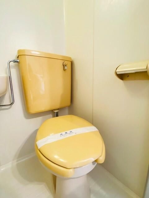 コーポ数納のトイレ