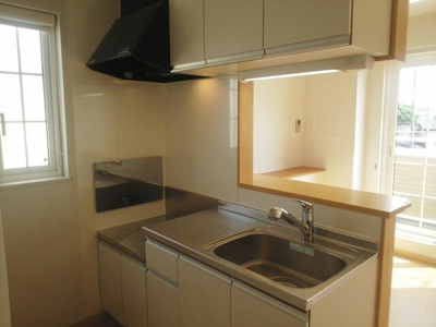 【キッチン】 | アヴェニール岩出Ⅰ | キッチンでお料理をお楽しみください