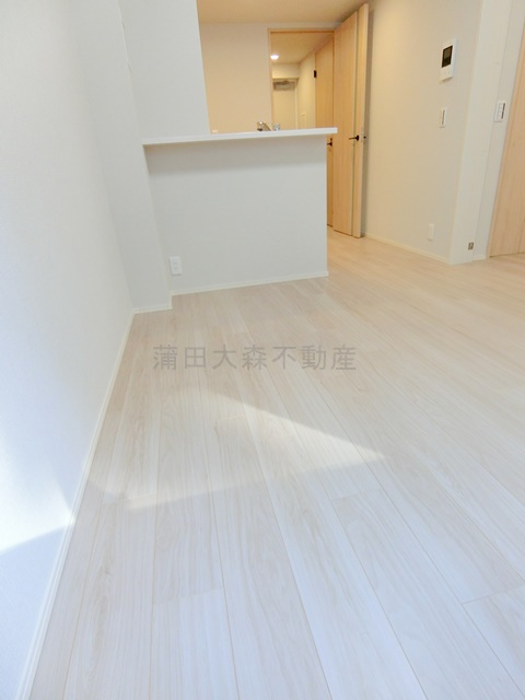 タスキ　リシェス池上の居間・リビング|LDK8.3帖