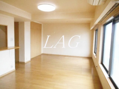 【居間・リビング】 | クリオ相模大野弐番館 | 洋室のお部屋です。