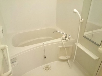 【浴室】 | ヴァンクール貴志川Ⅱ | きれいなお風呂です