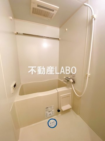 プロシード弁天町の浴室