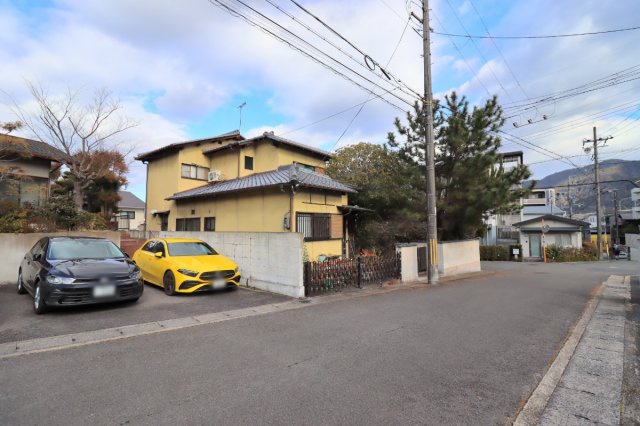 勧修寺福岡町の前面道路含む現地写真